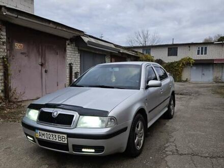 Серый Шкода Октавия, объемом двигателя 1.6 л и пробегом 256 тыс. км за 4150 $, фото 1 на Automoto.ua