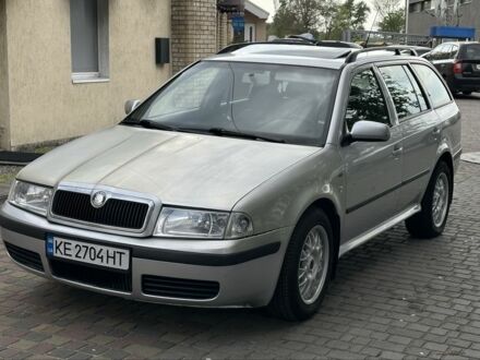Шкода Октавия 2003 в Днепре (Днепропетровске) на Automoto.ua Серый Шкода Октавия, объемом двигателя 1.6 л и пробегом 330 тыс. км за 3799 $, фото 1 на Automoto.ua