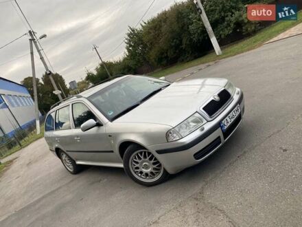 Шкода Октавия 2003 в Миргороде на Automoto.ua Серый Шкода Октавия, объемом двигателя 1.78 л и пробегом 270 тыс. км за 5300 $, фото 1 на Automoto.ua