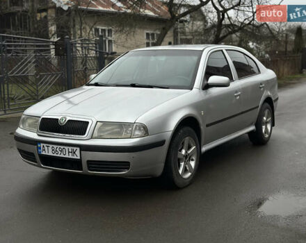 Серый Шкода Октавия, объемом двигателя 1.6 л и пробегом 463 тыс. км за 3000 $, фото 1 на Automoto.ua