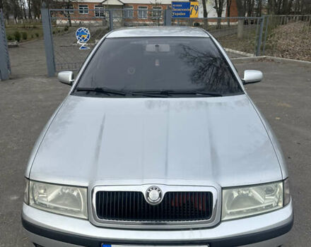 Сірий Шкода Октавія, об'ємом двигуна 1.6 л та пробігом 240 тис. км за 4500 $, фото 1 на Automoto.ua