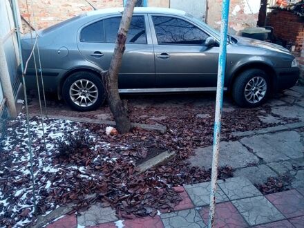Шкода Октавия 2003 в Полтаве на Automoto.ua Серый Шкода Октавия, объемом двигателя 1.6 л и пробегом 200 тыс. км за 4200 $, фото 1 на Automoto.ua