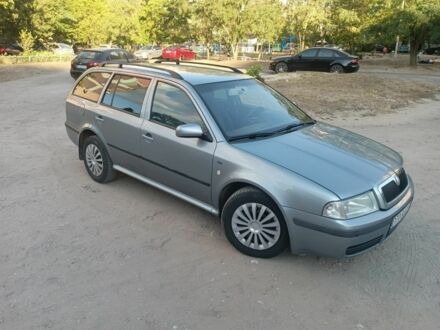 Шкода Октавия 2003 в Днепре (Днепропетровске) на Automoto.ua Серый Шкода Октавия, объемом двигателя 0 л и пробегом 408 тыс. км за 2400 $, фото 1 на Automoto.ua