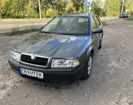 Серый Шкода Октавия, объемом двигателя 1.6 л и пробегом 260 тыс. км за 3644 $, фото 1 на Automoto.ua