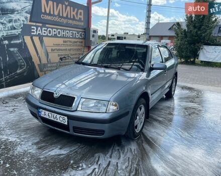 Серый Шкода Октавия, объемом двигателя 1.6 л и пробегом 258 тыс. км за 3500 $, фото 1 на Automoto.ua