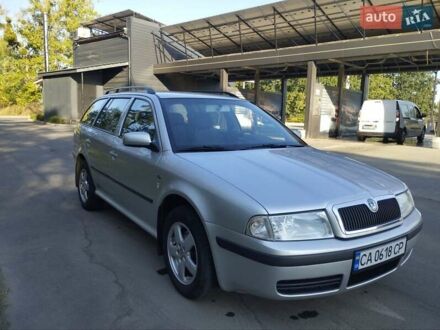 Сірий Шкода Октавія, об'ємом двигуна 1.9 л та пробігом 311 тис. км за 5600 $, фото 1 на Automoto.ua