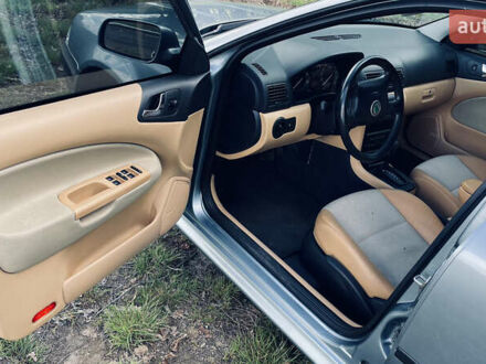 Шкода Октавия 2003 в Луцке на Automoto.ua Серый Шкода Октавия, объемом двигателя 1.78 л и пробегом 200 тыс. км за 8000 $, фото 1 на Automoto.ua