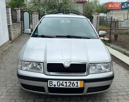 Серый Шкода Октавия, объемом двигателя 1.6 л и пробегом 195 тыс. км за 4750 $, фото 1 на Automoto.ua