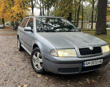 Серый Шкода Октавия, объемом двигателя 1.98 л и пробегом 315 тыс. км за 3700 $, фото 1 на Automoto.ua