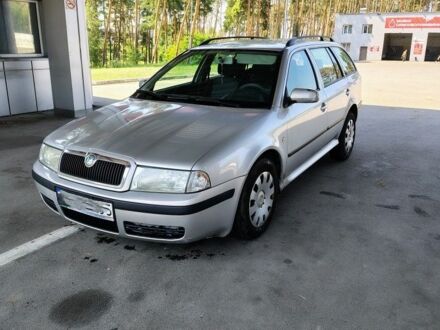 Шкода Октавия 2003 в Харькове на Automoto.ua Серый Шкода Октавия, объемом двигателя 1.9 л и пробегом 300 тыс. км за 2400 $, фото 1 на Automoto.ua