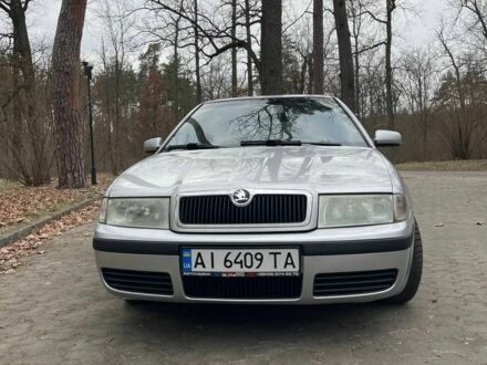 Серый Шкода Октавия, объемом двигателя 1.8 л и пробегом 375 тыс. км за 4500 $, фото 1 на Automoto.ua