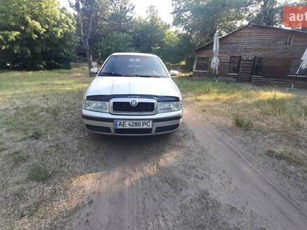 Шкода Октавія 2004 у Дніпро (Дніпропетровську) на Automoto.ua Сірий Шкода Октавія, об'ємом двигуна 1.6 л та пробігом 285 тис. км за 4500 $, фото 1 на Automoto.ua