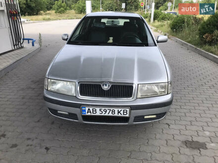 Шкода Октавия 2004 в Тульчине на Automoto.ua Серый Шкода Октавия, объемом двигателя 1.98 л и пробегом 319 тыс. км за 3500 $, фото 1 на Automoto.ua