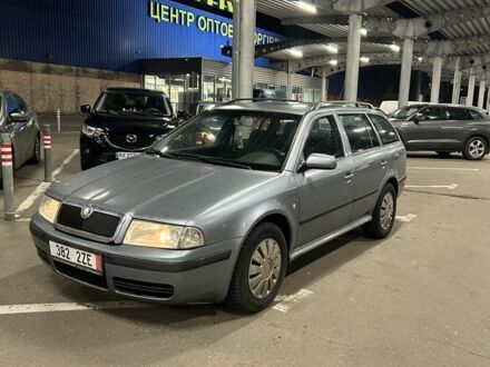 Серый Шкода Октавия, объемом двигателя 1.9 л и пробегом 272 тыс. км за 2000 $, фото 1 на Automoto.ua
