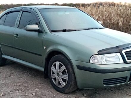 Шкода Октавія 2004 у Белой Церкве на Automoto.ua Сірий Шкода Октавія, об'ємом двигуна 1.4 л та пробігом 240 тис. км за 2100 $, фото 1 на Automoto.ua