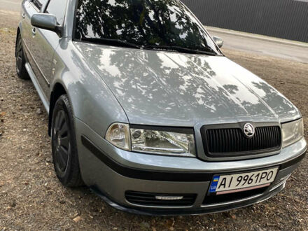 Шкода Октавія 2004 у Броварах на Automoto.ua Сірий Шкода Октавія, об'ємом двигуна 1.6 л та пробігом 205 тис. км за 5350 $, фото 1 на Automoto.ua