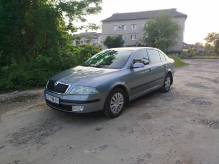 Шкода Октавия 2004 в Калуше на Automoto.ua Серый Шкода Октавия, объемом двигателя 2 л и пробегом 310 тыс. км за 4350 $, фото 1 на Automoto.ua