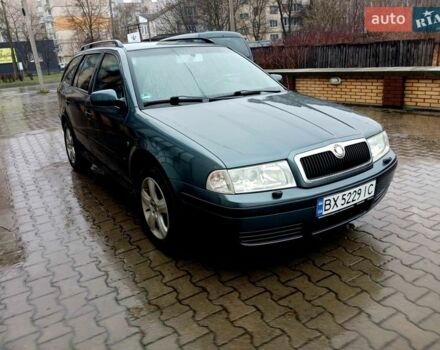 Серый Шкода Октавия, объемом двигателя 1.6 л и пробегом 184 тыс. км за 4900 $, фото 1 на Automoto.ua