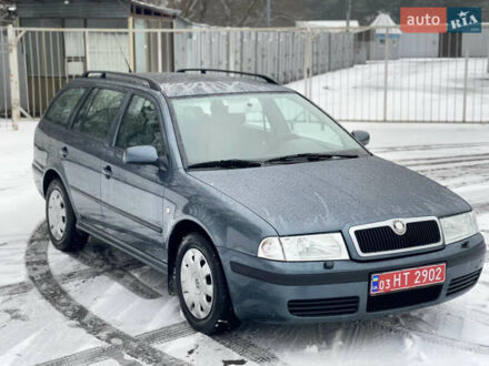 Серый Шкода Октавия, объемом двигателя 1.6 л и пробегом 209 тыс. км за 5750 $, фото 1 на Automoto.ua