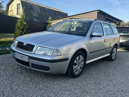 Сірий Шкода Октавія, об'ємом двигуна 1.6 л та пробігом 252 тис. км за 5100 $, фото 1 на Automoto.ua