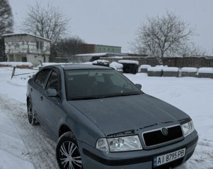 Серый Шкода Октавия, объемом двигателя 1.6 л и пробегом 319 тыс. км за 3499 $, фото 1 на Automoto.ua