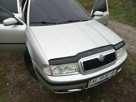 Шкода Октавия 2004 в Днепре (Днепропетровске) на Automoto.ua Серый Шкода Октавия, объемом двигателя 2 л и пробегом 197 тыс. км за 4000 $, фото 1 на Automoto.ua