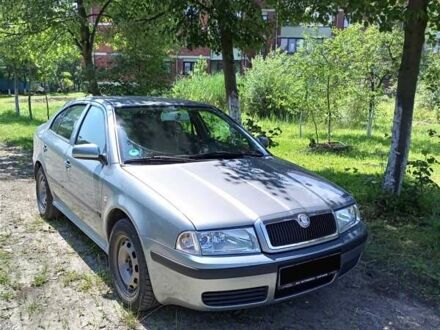 Шкода Октавия 2004 в Дрогобыче на Automoto.ua Серый Шкода Октавия, объемом двигателя 1.6 л и пробегом 167 тыс. км за 5000 $, фото 1 на Automoto.ua