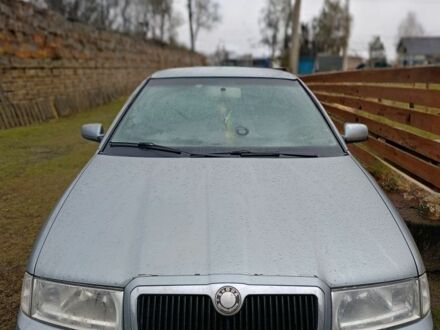 Сірий Шкода Октавія, об'ємом двигуна 1.6 л та пробігом 200 тис. км за 1800 $, фото 1 на Automoto.ua