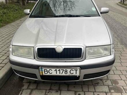 Серый Шкода Октавия, объемом двигателя 2 л и пробегом 304 тыс. км за 4200 $, фото 1 на Automoto.ua