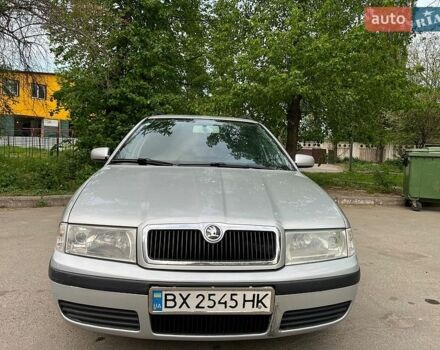 Серый Шкода Октавия, объемом двигателя 1.6 л и пробегом 317 тыс. км за 4499 $, фото 1 на Automoto.ua