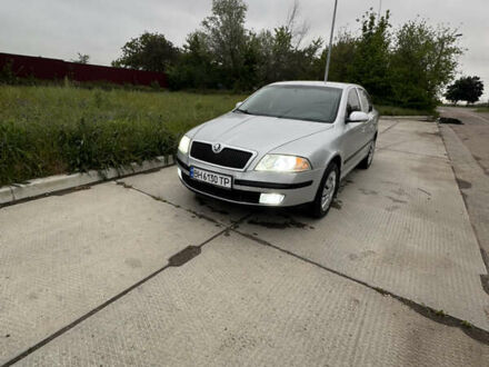 Шкода Октавія 2004 у Одесі на Automoto.ua Сірий Шкода Октавія, об'ємом двигуна 1.97 л та пробігом 238 тис. км за 4950 $, фото 1 на Automoto.ua
