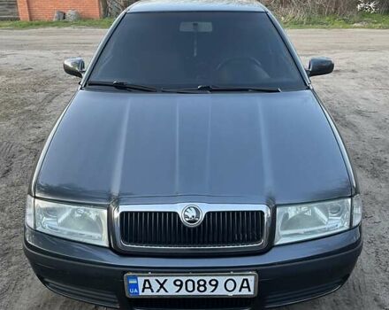 Серый Шкода Октавия, объемом двигателя 1.6 л и пробегом 290 тыс. км за 4800 $, фото 1 на Automoto.ua