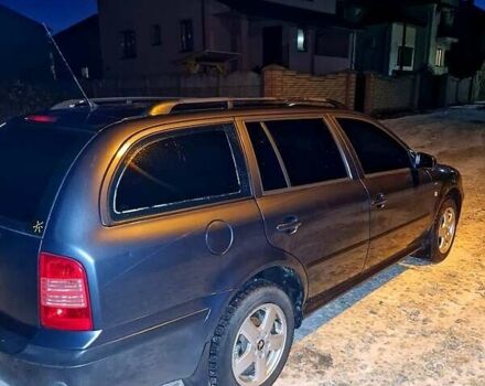 Сірий Шкода Октавія, об'ємом двигуна 1.8 л та пробігом 400 тис. км за 4400 $, фото 1 на Automoto.ua