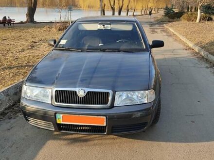 Сірий Шкода Октавія, об'ємом двигуна 1.6 л та пробігом 330 тис. км за 4500 $, фото 1 на Automoto.ua