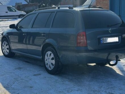 Шкода Октавія 2004 у Новых Санжарах на Automoto.ua Сірий Шкода Октавія, об'ємом двигуна 1.6 л та пробігом 236 тис. км за 4300 $, фото 1 на Automoto.ua