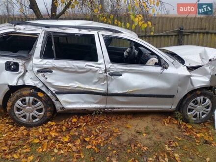 Шкода Октавия 2004 в Глухове на Automoto.ua Серый Шкода Октавия, объемом двигателя 1.6 л и пробегом 270 тыс. км за 1100 $, фото 1 на Automoto.ua