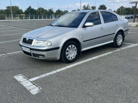 Серый Шкода Октавия, объемом двигателя 1.78 л и пробегом 350 тыс. км за 3700 $, фото 1 на Automoto.ua