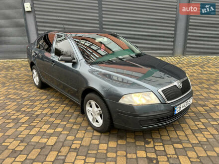 Серый Шкода Октавия, объемом двигателя 1.6 л и пробегом 277 тыс. км за 5450 $, фото 1 на Automoto.ua