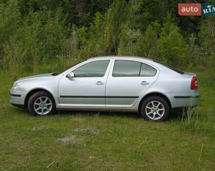 Серый Шкода Октавия, объемом двигателя 1.4 л и пробегом 225 тыс. км за 5200 $, фото 1 на Automoto.ua