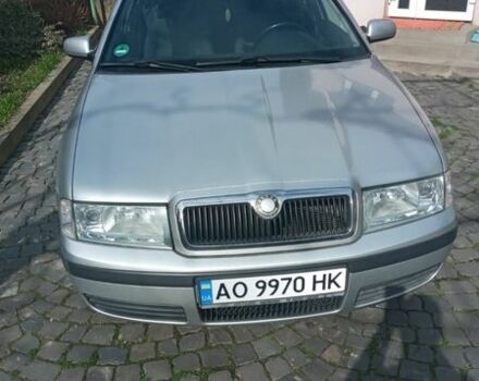 Серый Шкода Октавия, объемом двигателя 1.6 л и пробегом 291 тыс. км за 4200 $, фото 1 на Automoto.ua