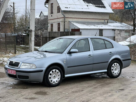 Шкода Октавія 2004 у Тернополі на Automoto.ua Сірий Шкода Октавія, об'ємом двигуна 1.4 л та пробігом 154 тис. км за 4800 $, фото 1 на Automoto.ua