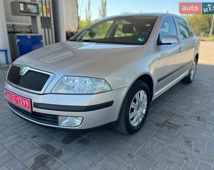 Серый Шкода Октавия, объемом двигателя 1.6 л и пробегом 167 тыс. км за 6600 $, фото 1 на Automoto.ua