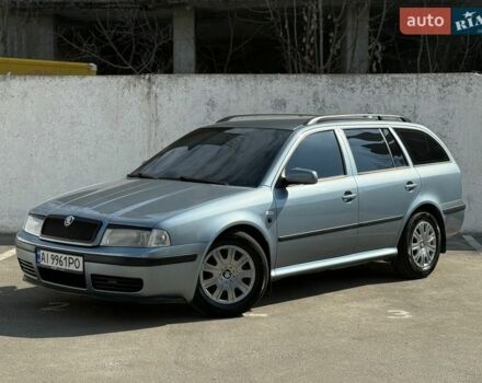 Серый Шкода Октавия, объемом двигателя 1.6 л и пробегом 225 тыс. км за 4650 $, фото 1 на Automoto.ua