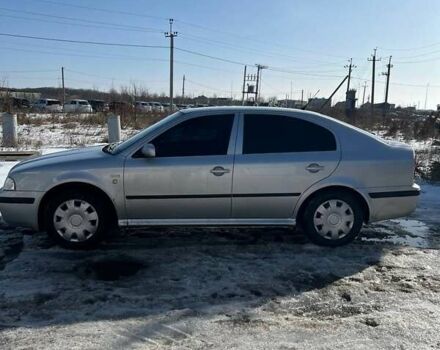 Серый Шкода Октавия, объемом двигателя 1.6 л и пробегом 243 тыс. км за 3500 $, фото 1 на Automoto.ua