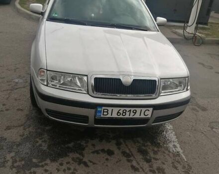 Серый Шкода Октавия, объемом двигателя 1.6 л и пробегом 180 тыс. км за 4500 $, фото 1 на Automoto.ua