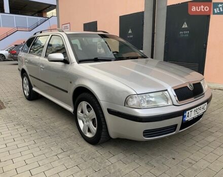 Серый Шкода Октавия, объемом двигателя 1.6 л и пробегом 206 тыс. км за 4250 $, фото 1 на Automoto.ua