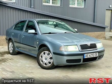 Шкода Октавія 2004 у Дніпро (Дніпропетровську) на Automoto.ua Сірий Шкода Октавія, об'ємом двигуна 1.6 л та пробігом 269 тис. км за 4800 $, фото 1 на Automoto.ua