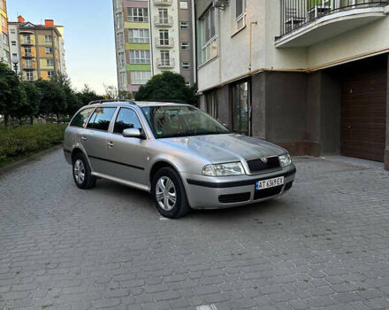 Серый Шкода Октавия, объемом двигателя 1.6 л и пробегом 256 тыс. км за 4400 $, фото 1 на Automoto.ua