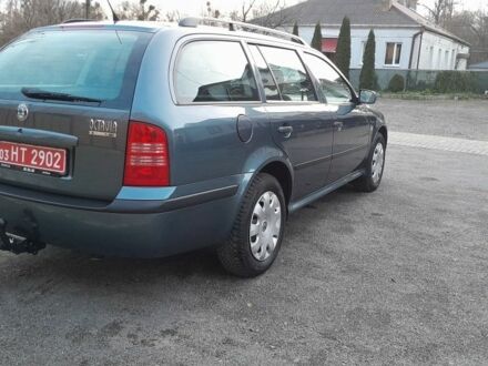 Сірий Шкода Октавія, об'ємом двигуна 1 л та пробігом 288 тис. км за 5300 $, фото 1 на Automoto.ua