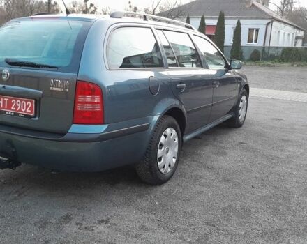 Серый Шкода Октавия, объемом двигателя 1 л и пробегом 288 тыс. км за 5300 $, фото 1 на Automoto.ua